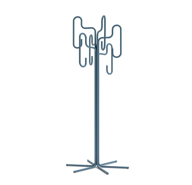 HUNGER Coat Stand 1